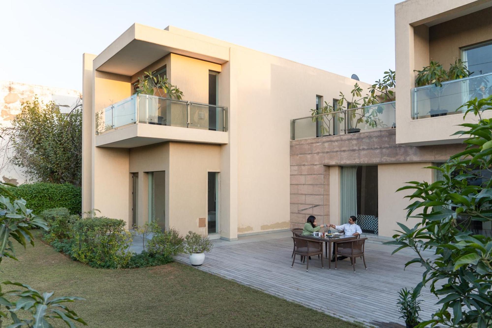 Karma Lakelands, Gurugram Gurgáon Kültér fotó